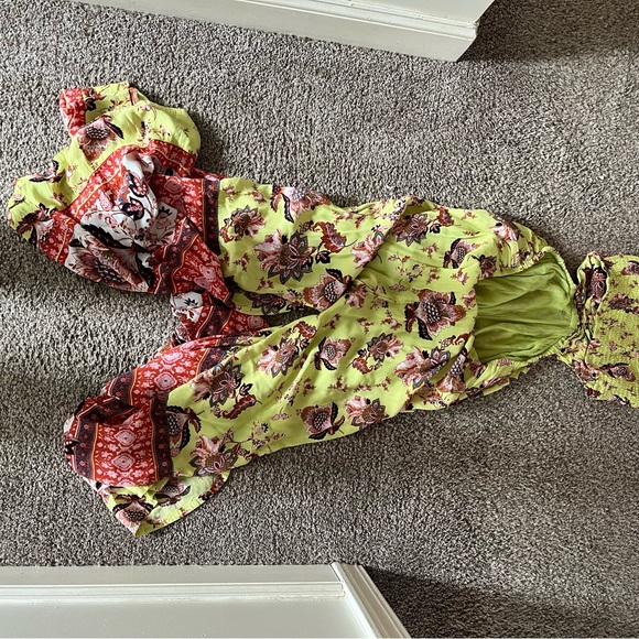 Free People Citrus Skies halter neck puff sleeve cut out jumpsuit medium - Picture 7 of 8